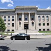 Lynn Public Library