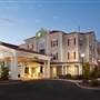 Holiday Inn Express, Hadley