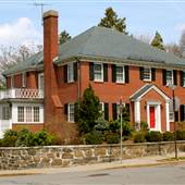 Longwood Historic Neighborhood