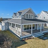 Duxbury Home