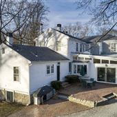 174 North St., Hingham