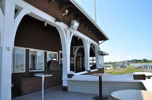 Winthrop Yacht Club