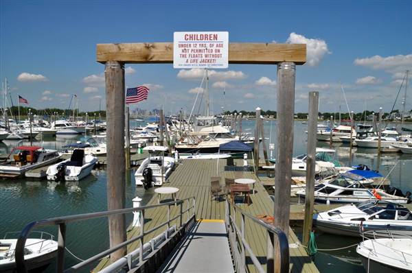 Winthrop Yacht Club