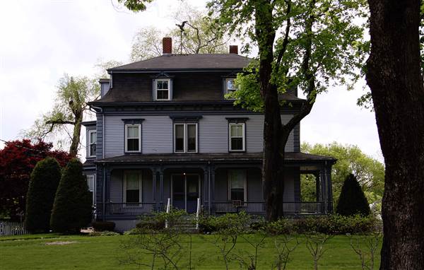 Tom Thumb House