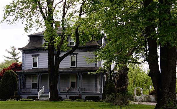 Tom Thumb House