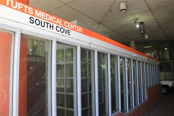 Tufts Medical Center MBTA Station