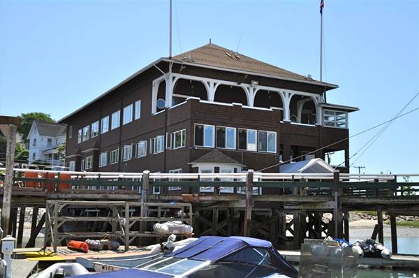 Winthrop Yacht Club
