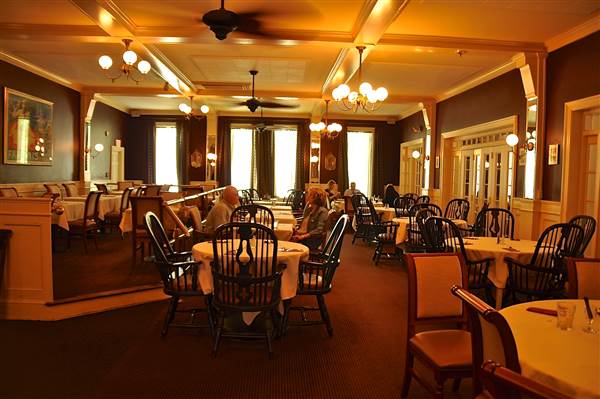 Cobblestones Restaurant, Lowell