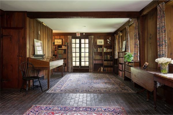 Hooper-Lee-Nichols House