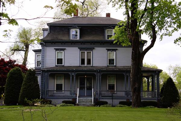 Tom Thumb House
