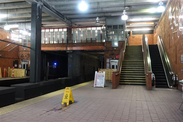 Tufts Medical Center MBTA Station