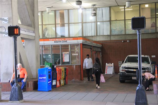 Tufts Medical Center MBTA Station