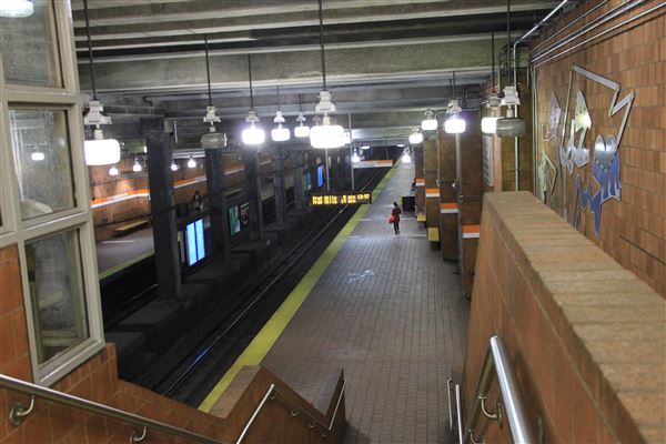 Tufts Medical Center MBTA Station