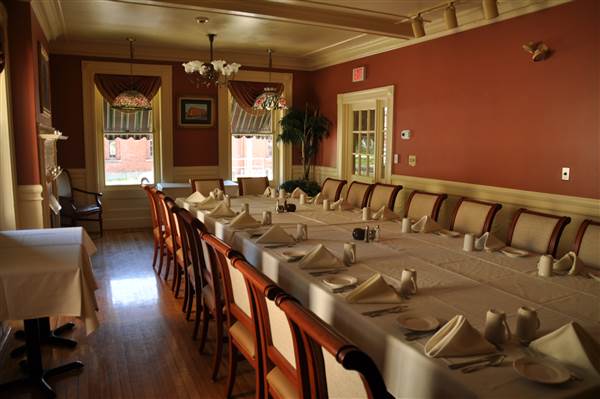 Cobblestones Restaurant, Lowell