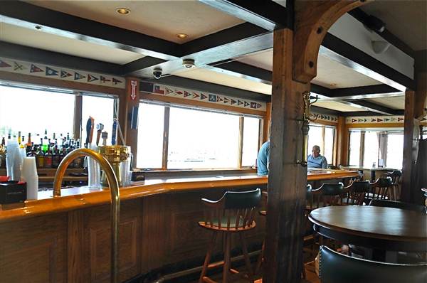 Winthrop Yacht Club