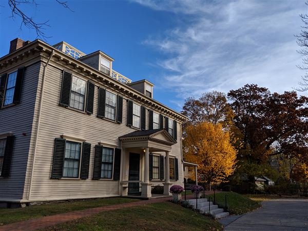 Loring-Greenough House