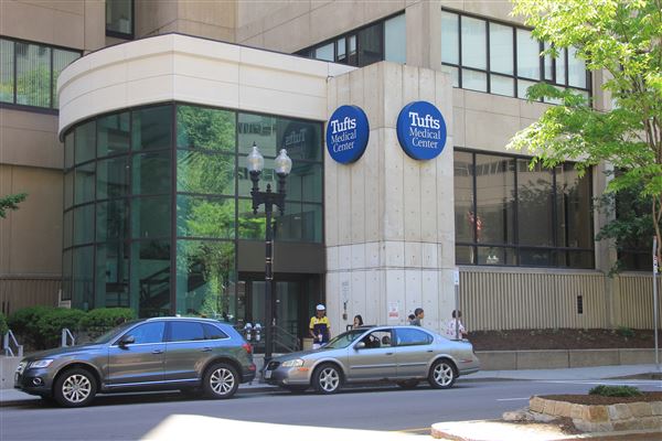 Tufts Medical Center MBTA Station