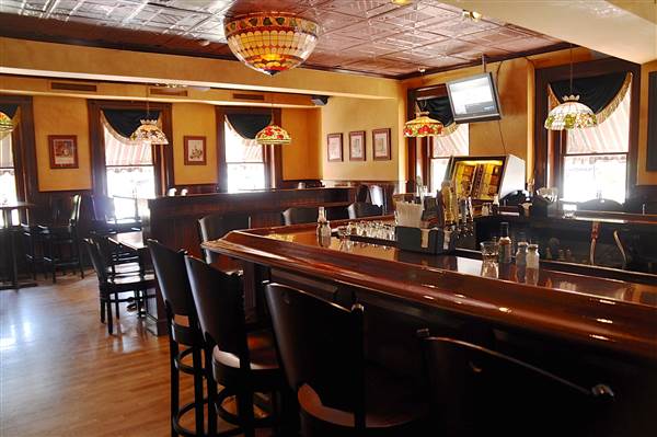 Cobblestones Restaurant, Lowell