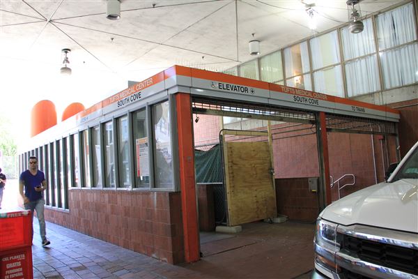 Tufts Medical Center MBTA Station